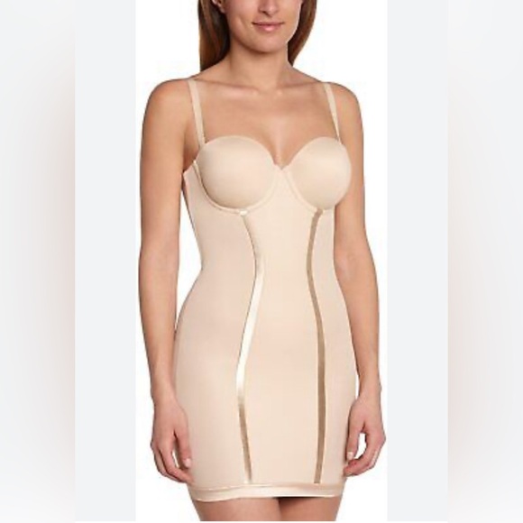 Maidenform flexes full slip shapewear - Picture 1 of 5